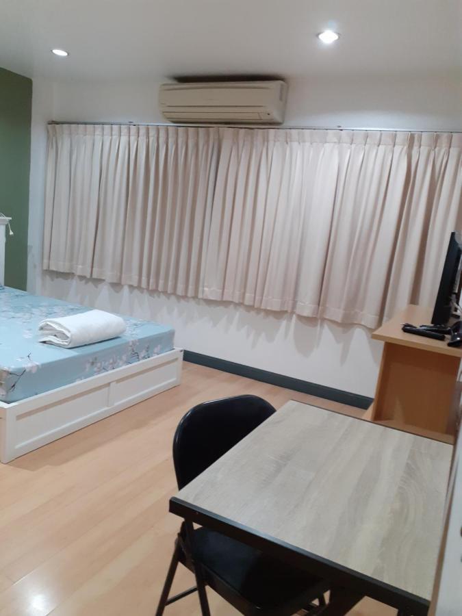 Baansu Hostel Bangkok Kültér fotó