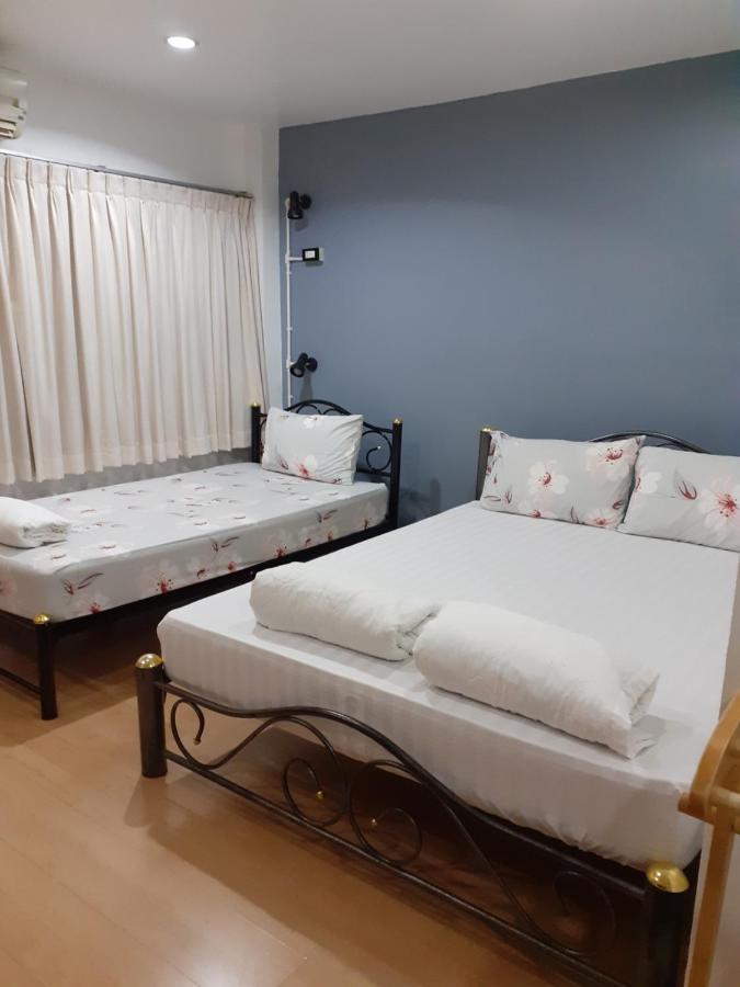 Baansu Hostel Bangkok Kültér fotó