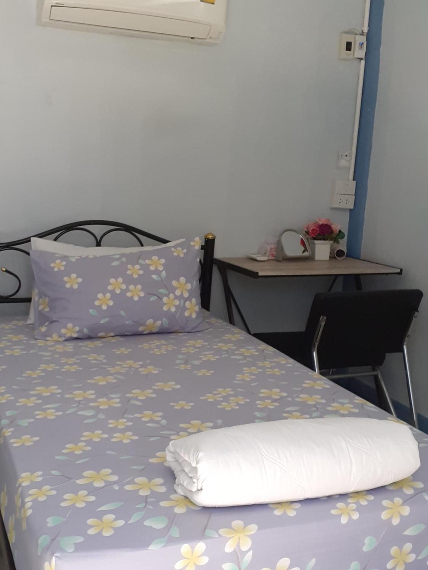 Baansu Hostel Bangkok Kültér fotó